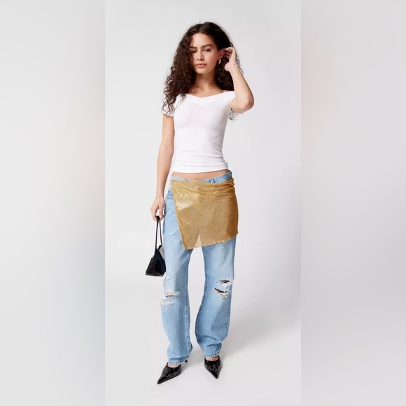 Urban Outfitters BDG Shannen V-Neck Top White - Picture 5 of 10